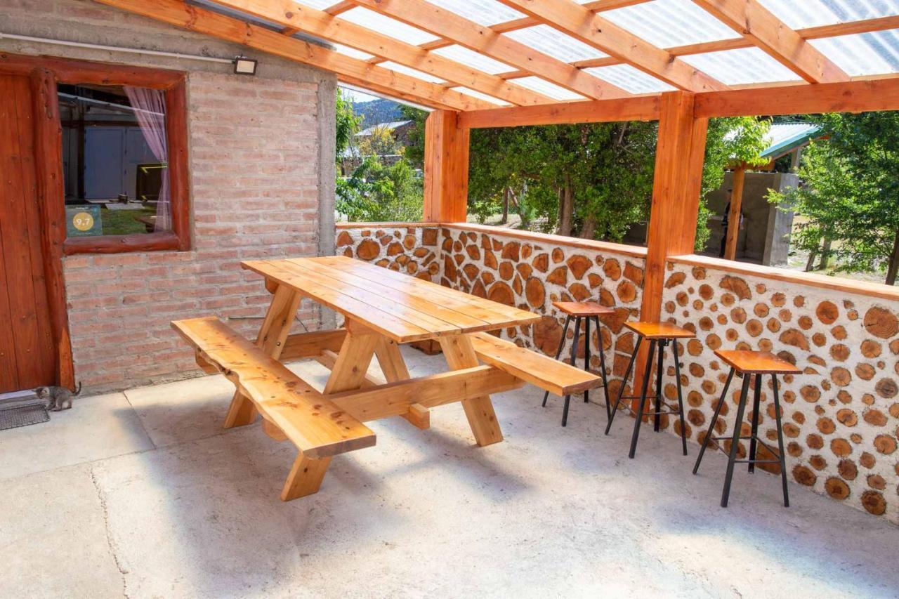 Huellas Hostel Lago Puelo Extérieur photo