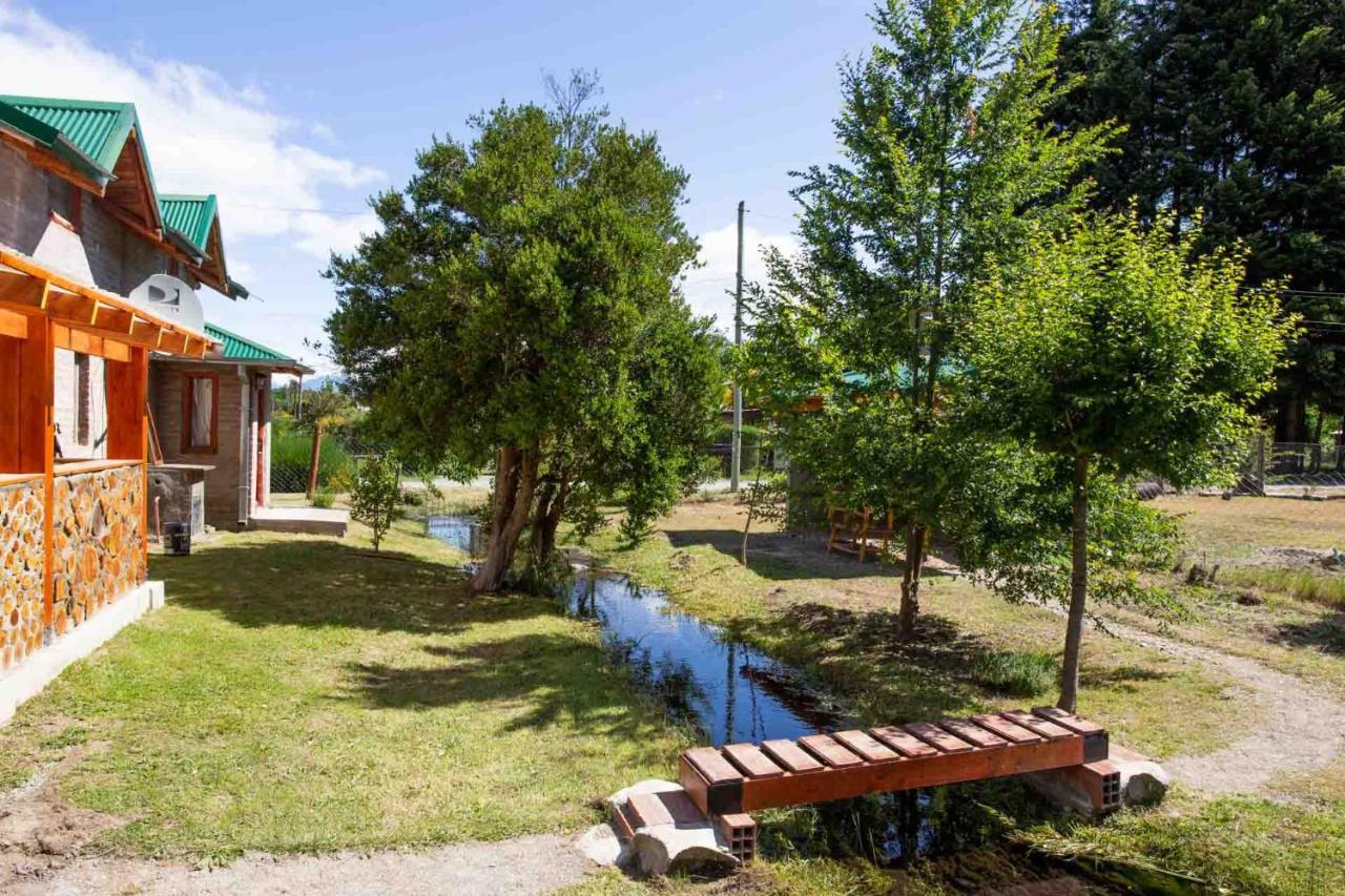 Huellas Hostel Lago Puelo Extérieur photo