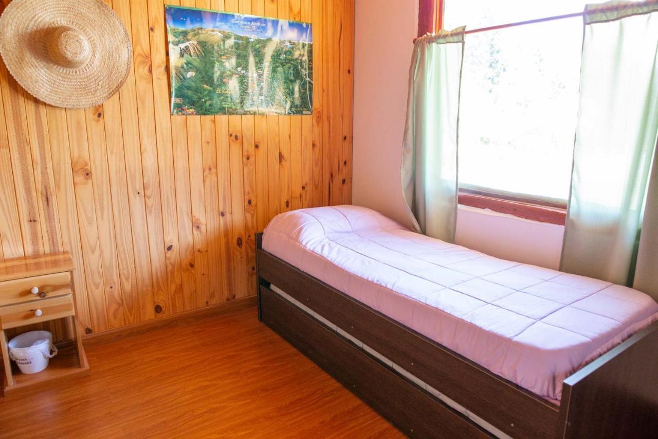 Huellas Hostel Lago Puelo Extérieur photo